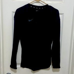 Nike long sleeve shirt